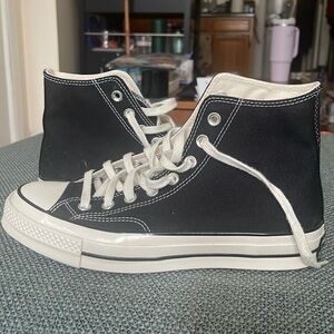 Chuck 70s men’s 6.5/womens 8.5